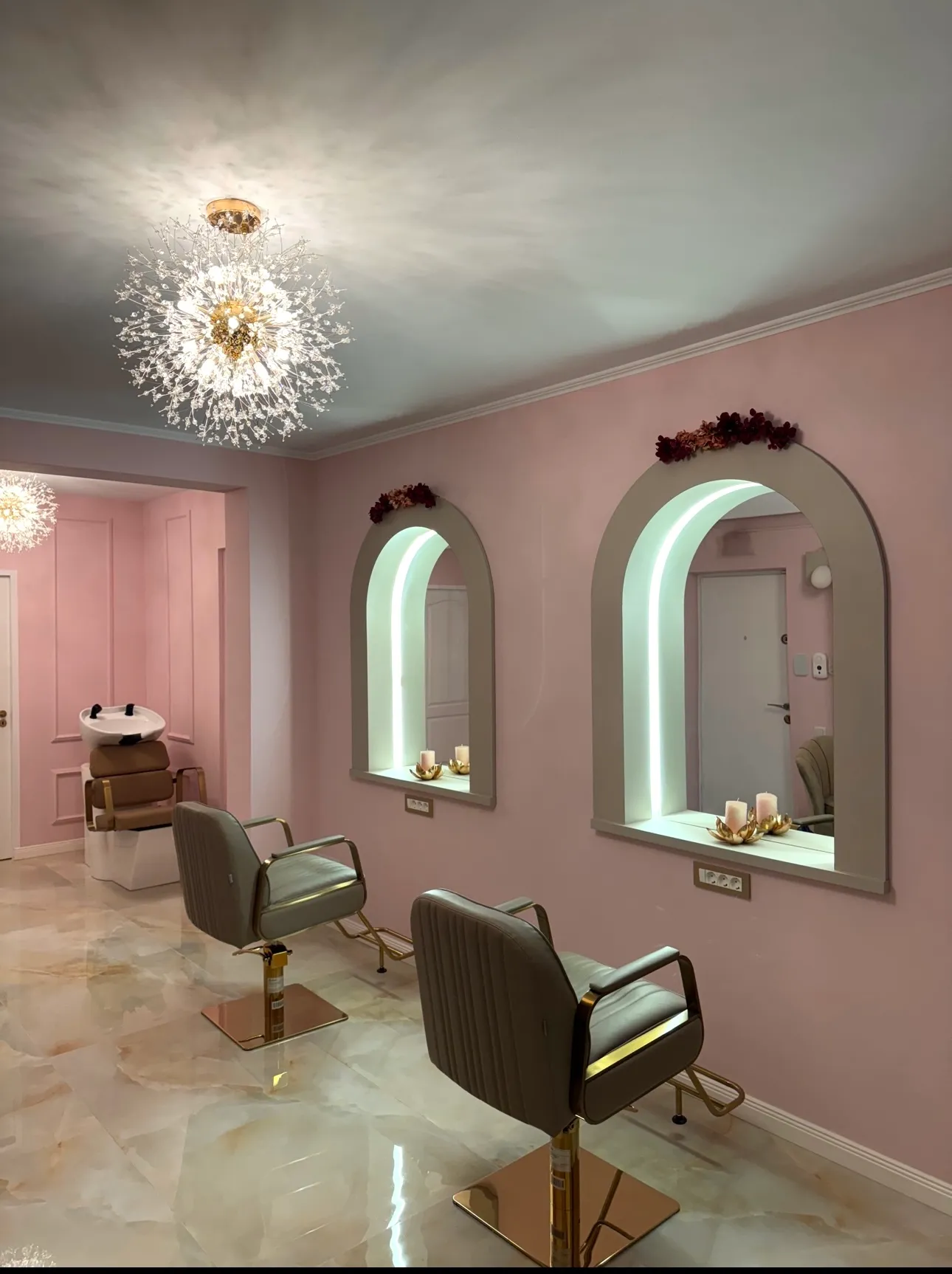 Divine Beauty Details